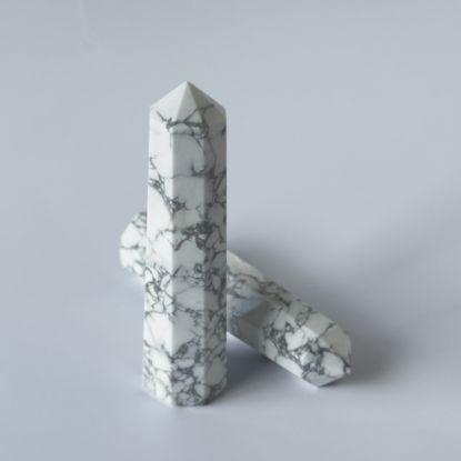 Picture of Howlite Crystal Tower Point